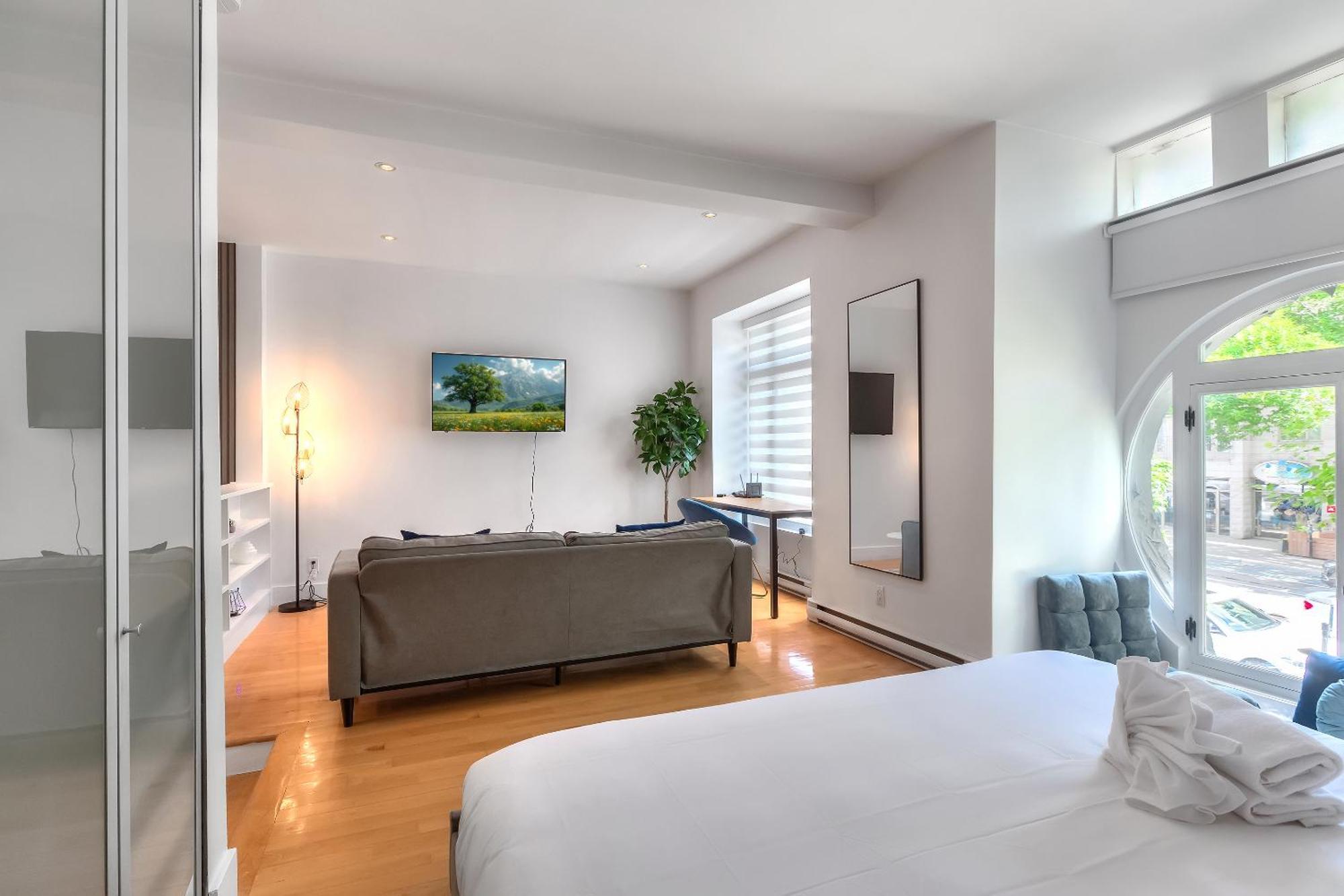 Take A Break In A Modern Loft On Plateau-Mont-Royal Apartment Montreal Ngoại thất bức ảnh