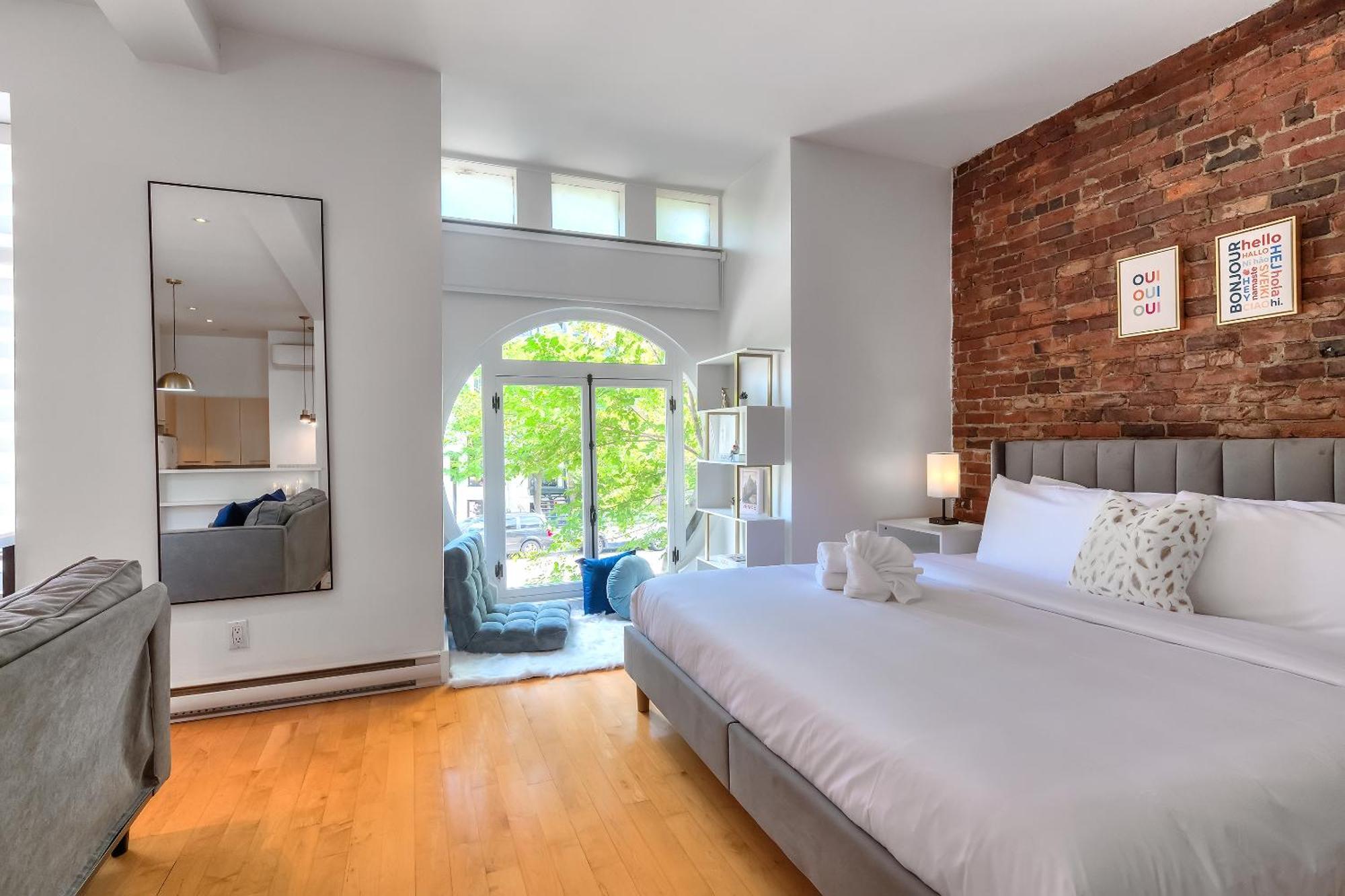 Take A Break In A Modern Loft On Plateau-Mont-Royal Apartment Montreal Ngoại thất bức ảnh